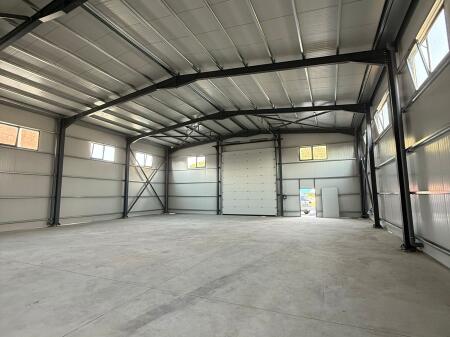 Warehouse for rent, Peze Helmes
