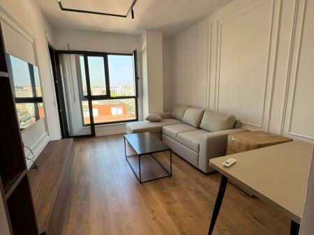 Apartament 1+1 me qera, Komuna e Parisit