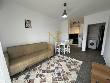 SHITET APARTAMENT 1+1 NË GOLEM!!