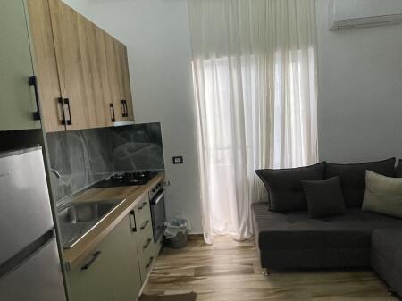 Super luxury apartment for rent until June, in the Beach area near Bajram Curri school.
