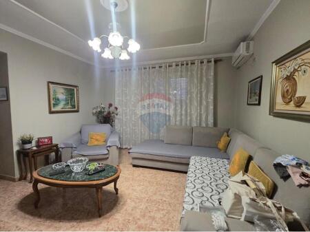 Apartment 2+1 for rent, Myslym Shyri Street