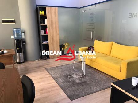Office space for sale in Bllok near Wilson Square in Tirana (ID 4161065)
