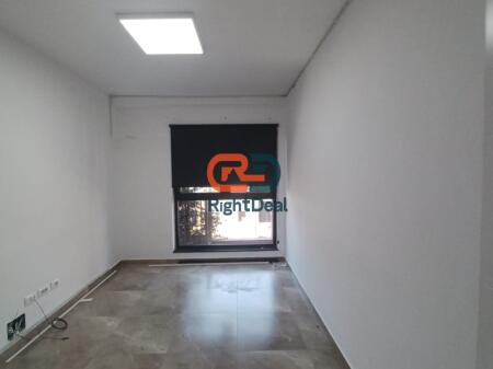 Tek Tirana Garden Building, Jepet Me Qira Apartament 1+1, Per Zyra !