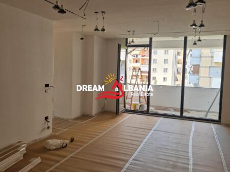 3+1 apartment for sale in Astir near Bar-Artist in Tirana (ID 4131376)