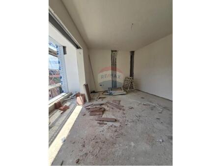 Appartamento - In Vendita - Ex Mercato Elettrico, Tirana
