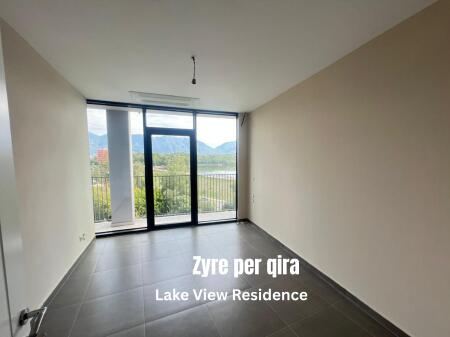 Ufficio in affitto presso Lake View Residence