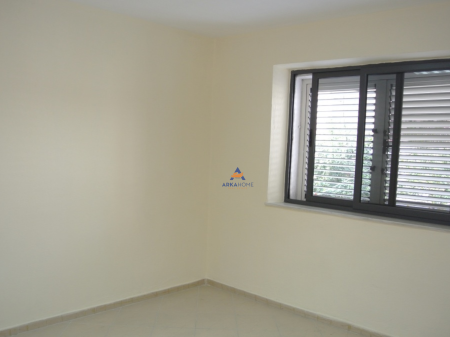 OFFICE FOR RENT 1+1 "FORTUZI STREET" 550 EURO.