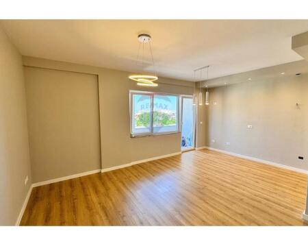 Apartament 1+1 per shitje ne Astir !