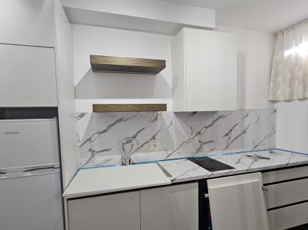 Hera e parë qe jepet me Qera: Garzoniere  sapo investuar * *(📍Porcelan - pranë Tv Klanit dhe Fakultetit EUROPIAN )* - Kt.1 - *310 €/Muaj* - Sp.30 m²