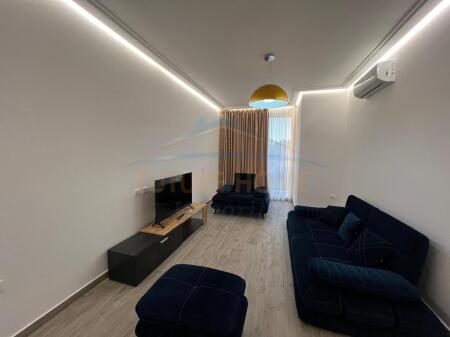 Rent, Apartment 2+1+Parking Space, Riza Cerova Street, Tirana.