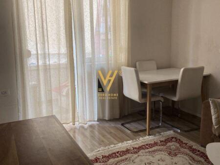 JEPET APARTAMENT 1+1+BLK ME QIRA TE STADIUMI DINAMO 900 EURO