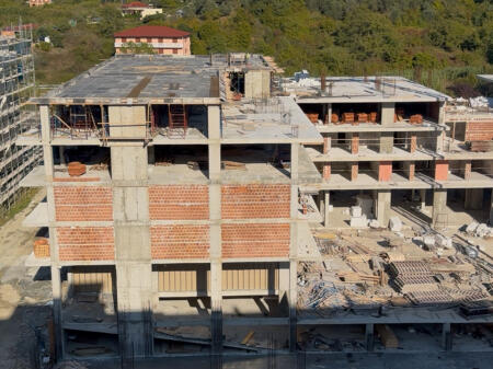 Appartamento in Vendita – Monolocale, 47 m², Durazzo, Golem