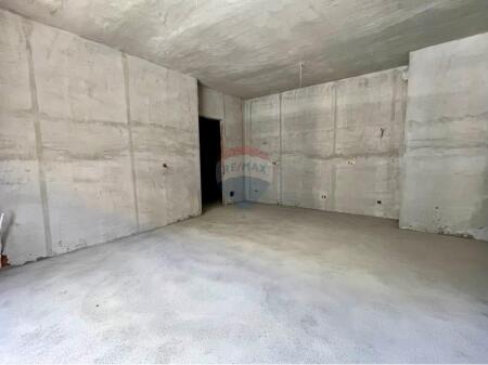 Apartament ne shitje, 2+1 tek Bulevardi i Ri!