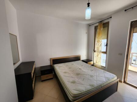 Shitet 1+1 ne yzberisht 90,000 €