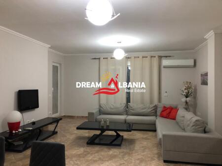Apartament 2+1 ne nje prej Komplekseve me Prestigjoze tek Liqeni i Thate ne Tirane(ID 41212028)