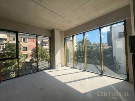 Modern Office Space for Rent in New Building
