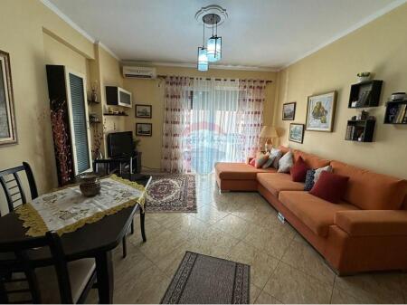 Apartment 1+1 for rent Javer Malo St. !