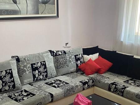 APARTAMENT ME QERA 1+1 PALLATET AGIMI 600 EURO