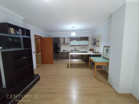 APARTAMENT 1+1+GARAZH PER QIRA PERBALLE JURIDIKUT