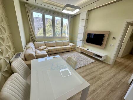 Qera, Apartament 2+1, Ali Demi, Tiranë.