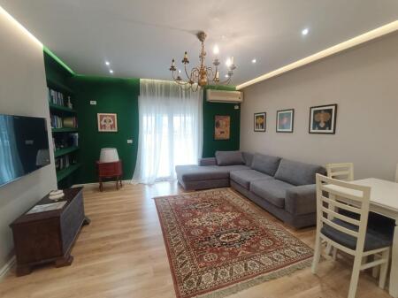 Shkolla Baletit , Rruga Elbasanit Apartamenti 1+1 me qira