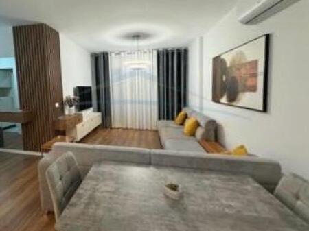 For rent, Apartment 2+1 | Red School, Tirana