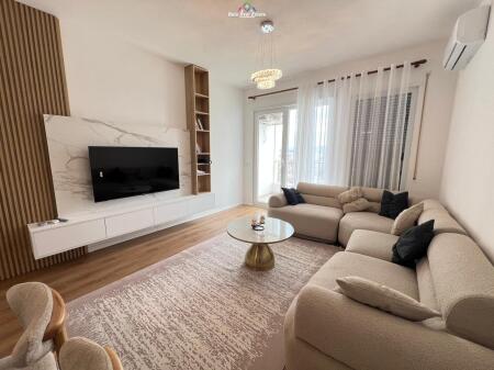 Apartament Me Qera 2+1 Ne Porcelan (ID B2201436) Tirane