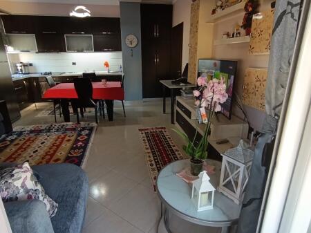 Apartament 1+1 per shitje , Yzberisht