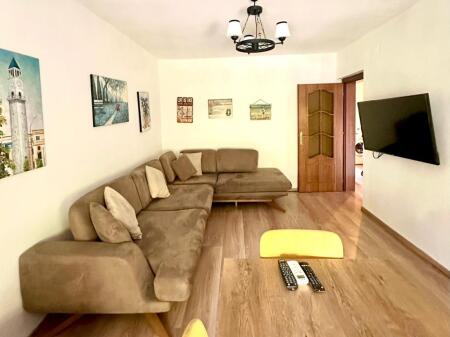 Apartament me qera 1+1 Zogu i Zi