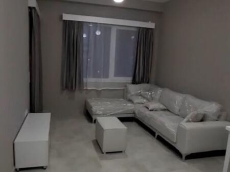 Apartament 1+1 er qera tek fabrika e miellit.