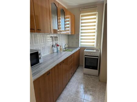 Apartament 1+1 per qira, Rruga e Kavajes