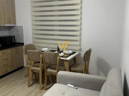 JEPET APARTAMENT 1+1+VERANDE ME QERA TE ISH TREGU ELEKTRIK 52.000 LEKE
