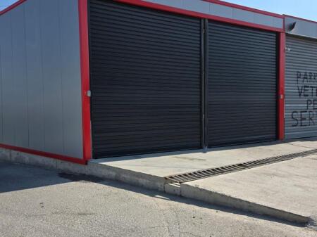 Warehouse or Store for Rent near Top Chanel.