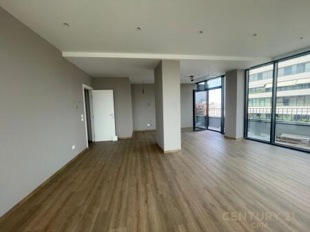 Spazio per Uffici in Affitto presso Lake View, Via Kosovareve