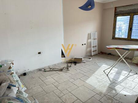 SHITET APARTAMENT DUBLEX TE KOMUNA E PARISIT 370.000 EURO