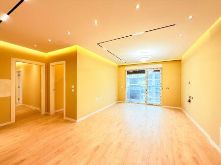 🏢 Spazio Ufficio in Affitto – Via Jordan Misja