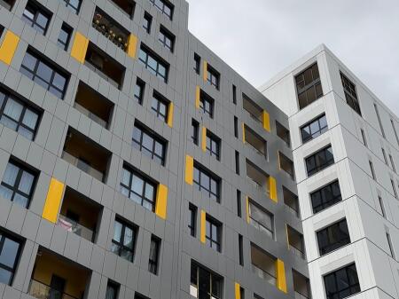 SHITET SUPER APARTAMENT 1+1 TE SQUARE 21 TIRANE