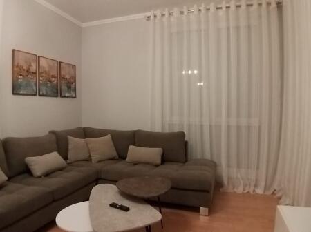 Appartamento 2+1 in affitto 21 Dicembre Palazzo Caves