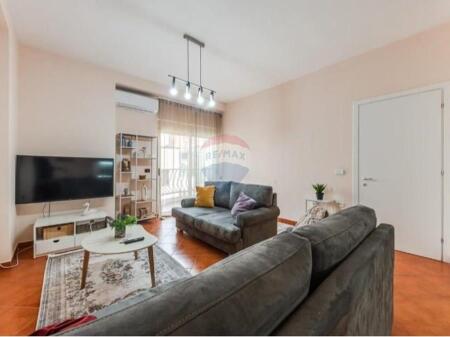 Jepet me qira apartament (1+1) Myslym Shyr
