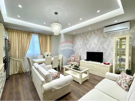 APARTAMENT 2+1 ME QIRA TEK RRUGA E DURRESIT!