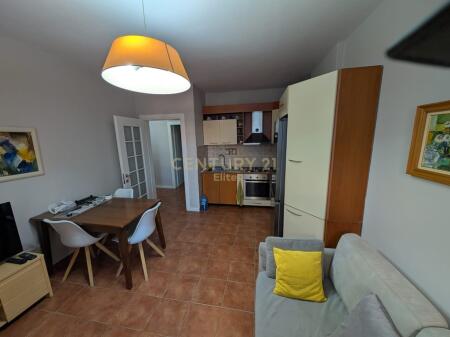 Jepet me qira apartament 2+1 tek Myslym Shyri.