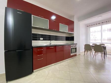 ME QIRA APARTAMENT 1+1 NE ASTIR 500 € /Muaj
