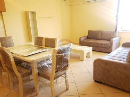 APARTAMENT ME QIRA 3+1 NE QENDER !