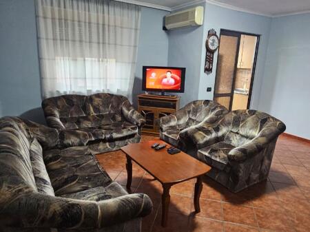 Sami Frasheri School 2+1 apartment for rent