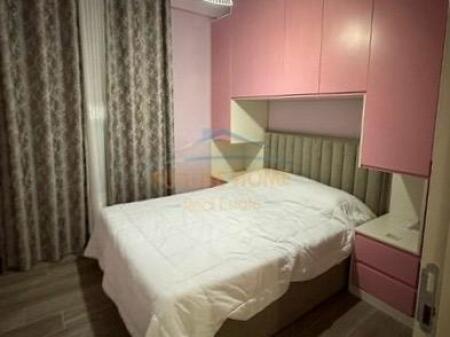For rent – Apartment 2+1+2 with parking space, in the preferred area of Kodra e Diellit, Tirana.