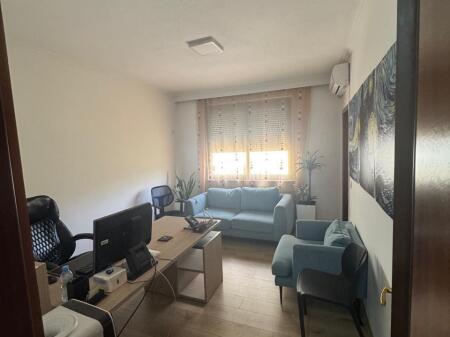 OFFICE SPACE 3+1 FOR RENT - FORMER EXHIBITION