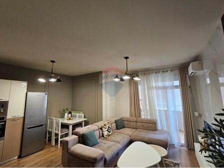 Apartament 2+1 per qira tek Rruga e Elbasanit!