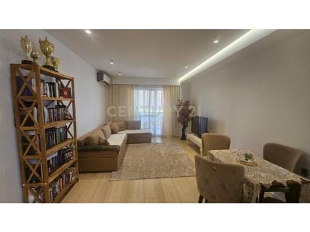 Shitet apartament 2+1 në Fresk – Dritë, Komoditet dhe Vendndodhje e Përsosur.