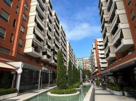 SUPER APARTAMENT 2+1 ME QERA TE DELIJORGJI