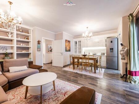 Apartament 
Me Qera 2+1 Tek Liqeni i Thate (ID B2201514) Tirane